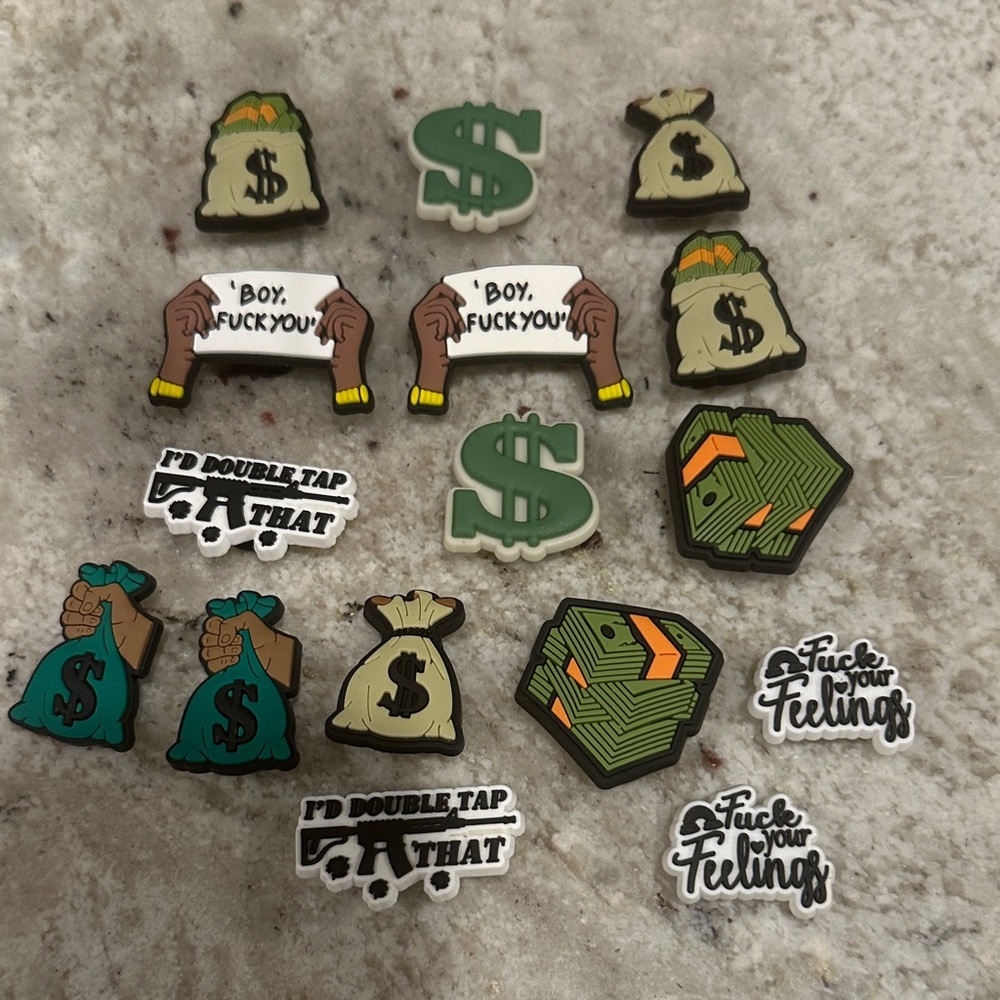 Money set for for Croc Charms